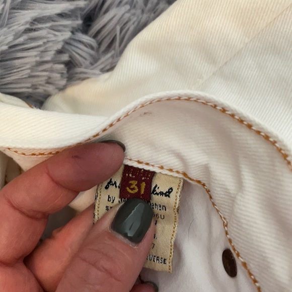 White boot cut jeans - Picture 6 of 11